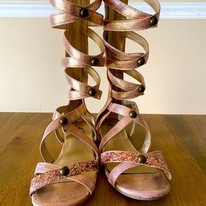 Super adorable rose gold Gladiator sandal